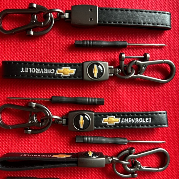 Car keychains for all car models + wheel caps - Picture 6 of 16